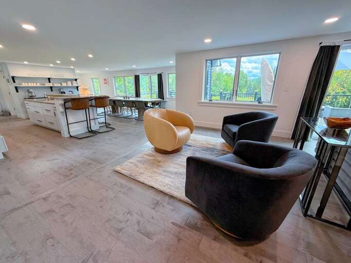 Main level sitting area