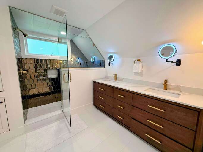 Upper Level King + Twin ensuite full bath with walk-in shower and bidet toilet