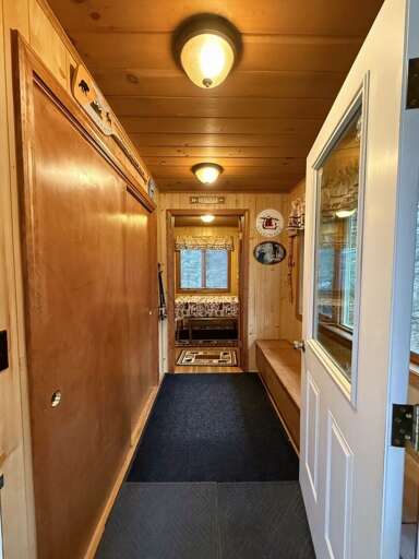 Entryway on Main Level