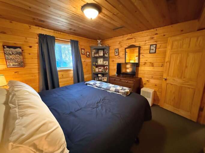 Lower Level King Bedroom