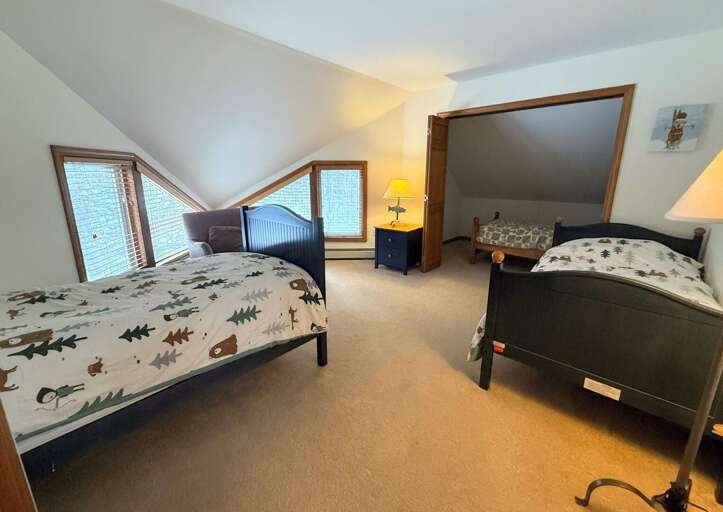 Upper Level Bedroom with 3 twin beds