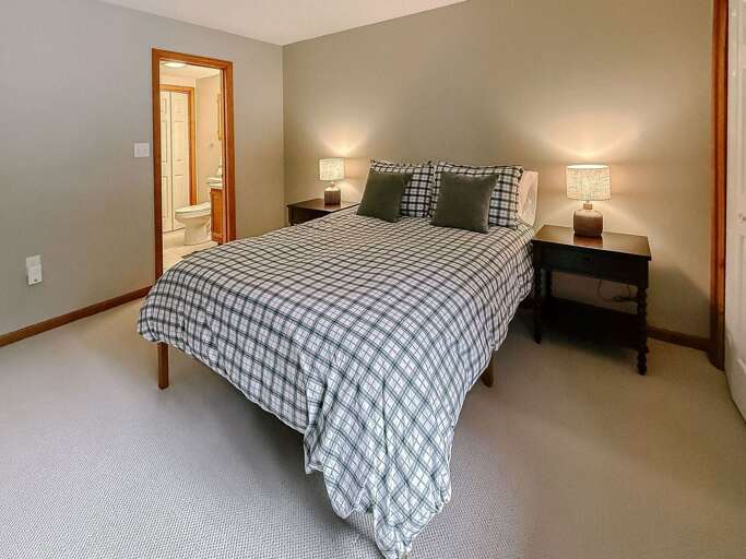 Main level Queen bedroom