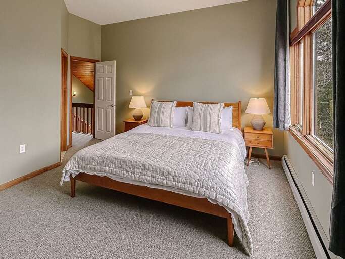 Upstairs queen bedroom