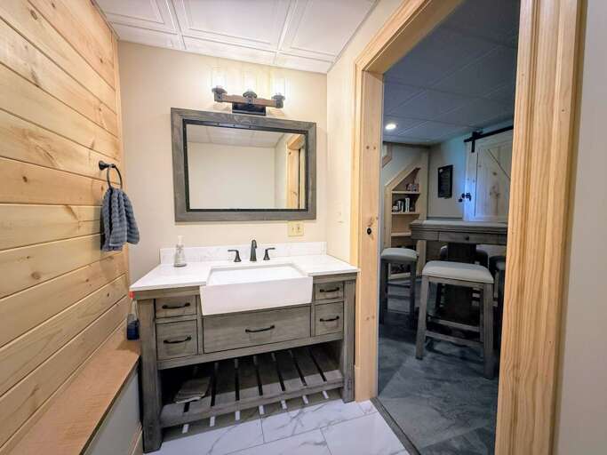 Lower Level Half Bath