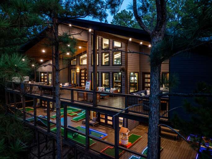 3k sq feet Double Decker Deck