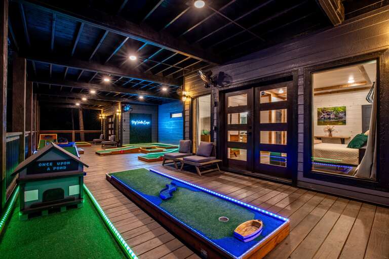 Mini golf hole # 4-5