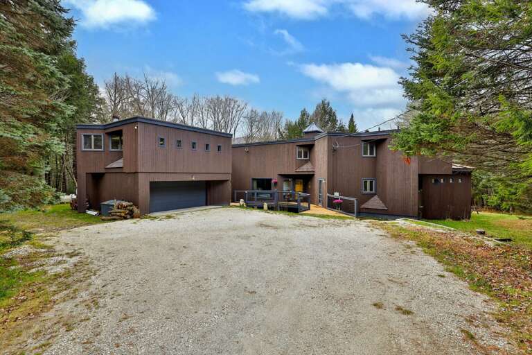 Two levels of decks and lots of privacy. The ultimate Killington retreat for groups who want space to spread out.
