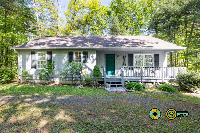 Hoover's Hideaway Shenandoah Valley 3 Bedroom Cabin Basye VA (168829) Find Rentals