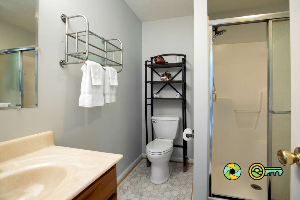 Hoover's Hideaway Shenandoah Valley 3 Bedroom Cabin Basye VA (168829) Find Rentals