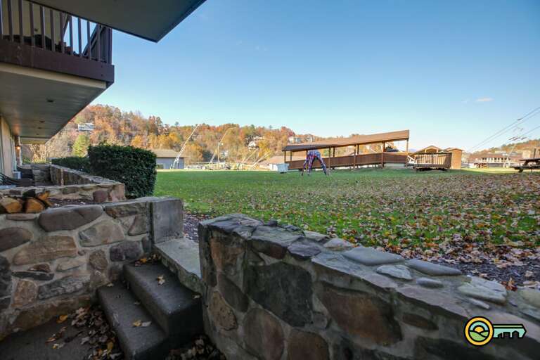View to ski slopes and Bryce Resort lodge