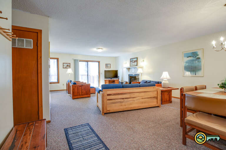 Living & dining room