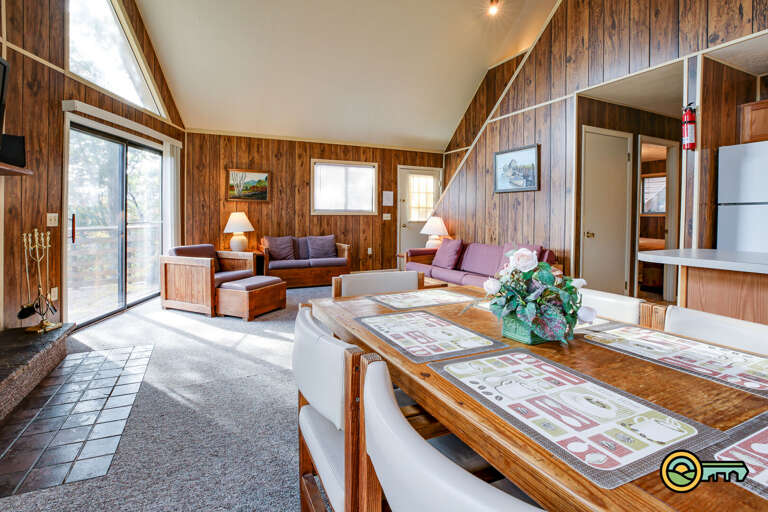 Dining room & great room