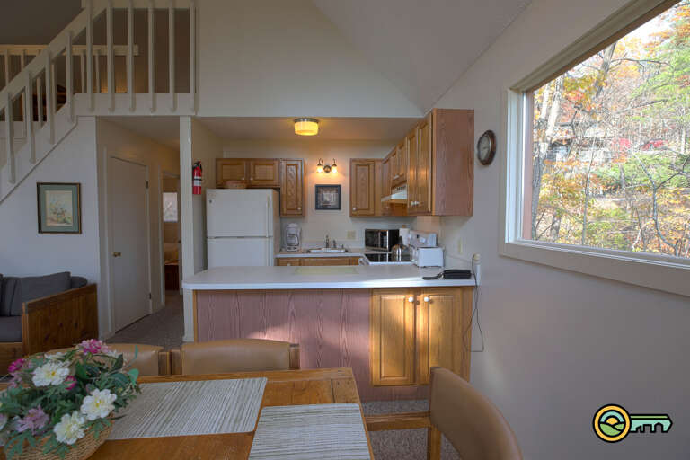 Dining room & kitchen