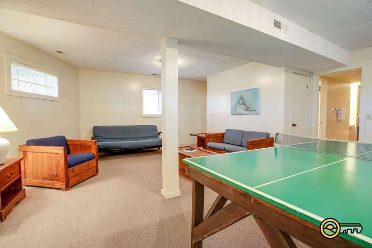 Ping pong table Ping pong table