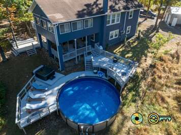 1135 Hepner Road: Bluestone Court