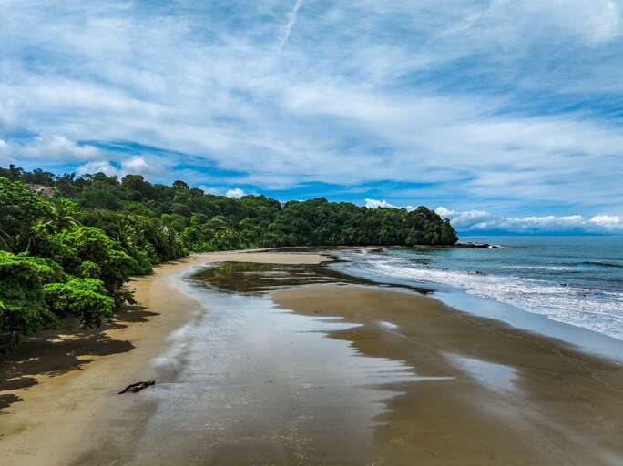 Serene Seascape, Sandy Shores, Pristine Promontory