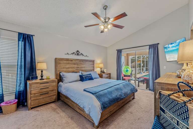 Master bedroom - Orlando Holiday Rentals