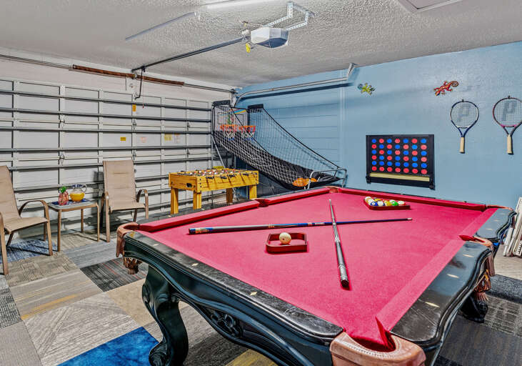 Game room with various games. Game room has AC. - Serhii Villa Orlando