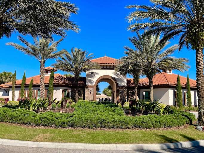 Amenities / Clubhouse - Entrance