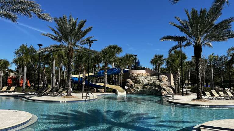 Amenities / Clubhouse - Pool