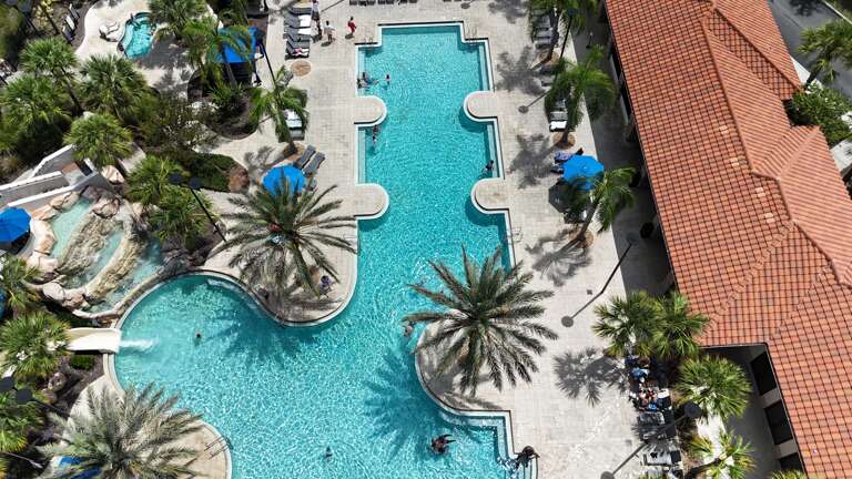 Amenities / Clubhouse - Pool Slide