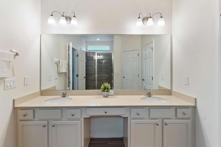 Bathroom with dual sinks Bathroom with dual sinks