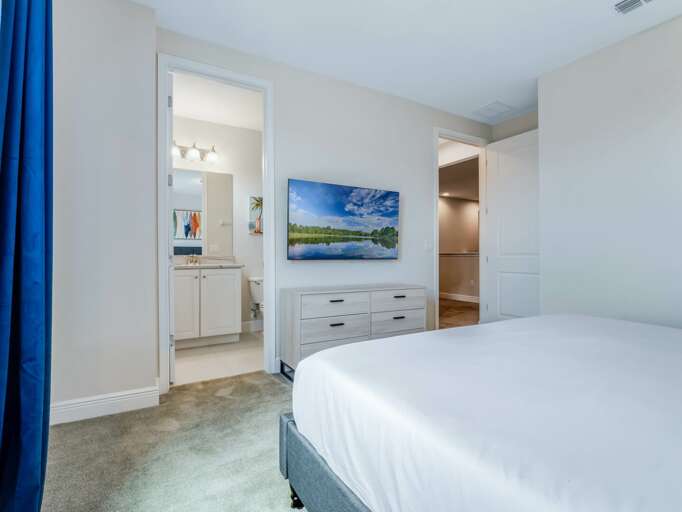 Bedroom with King bed