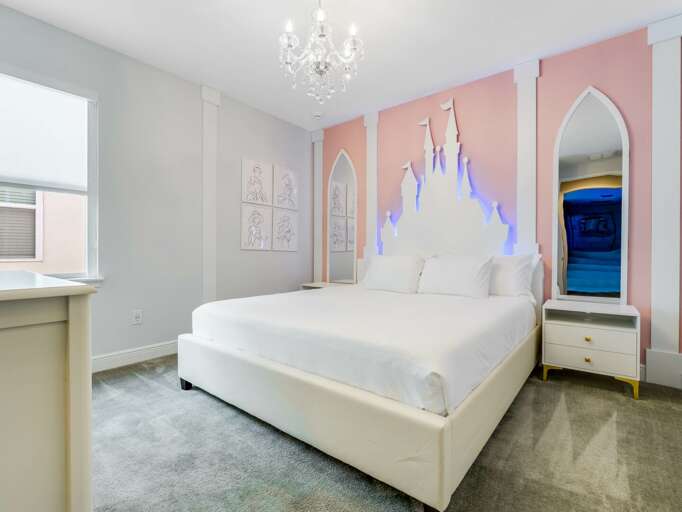 Bedroom with King bed