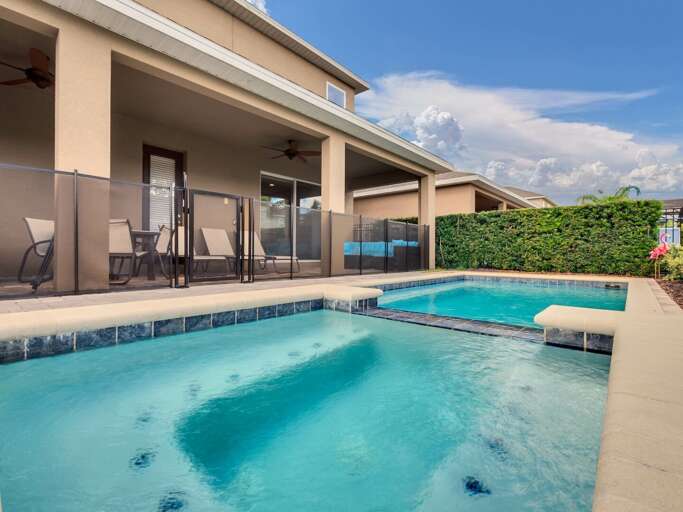 Private pool and spa Private pool and spa