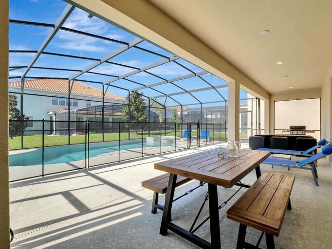 Lanai, grill & private pool