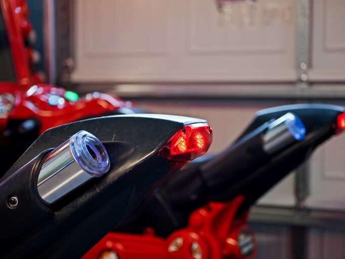Fast & Furious Super bikes racing arcade