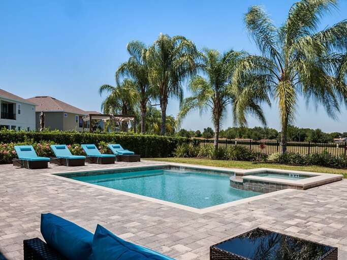 Private pool and spa