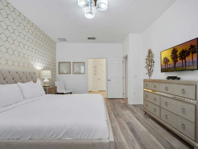 Bedroom with King bed