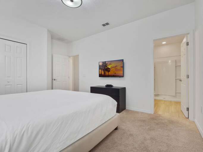 Bedroom with King bed