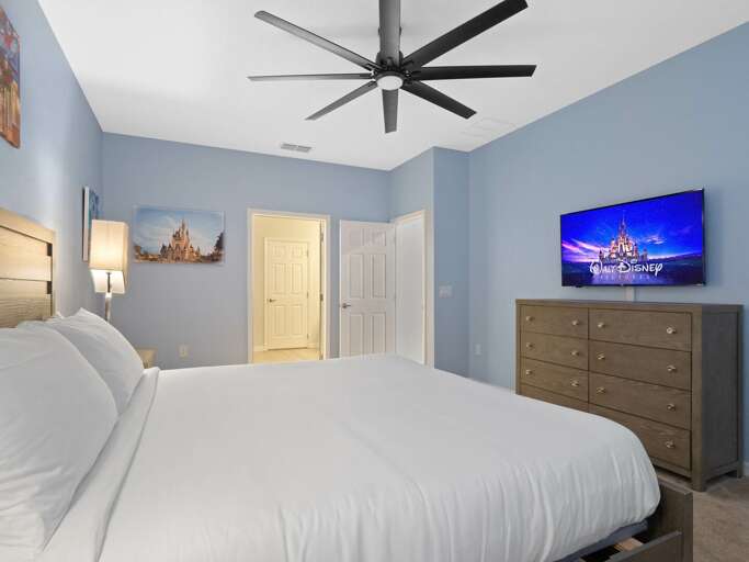 Bedroom with King bed