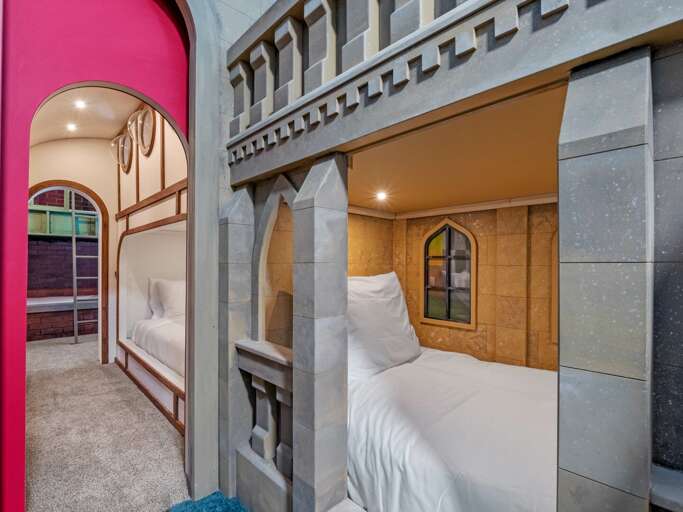 Wizard Train themed bedroom with 4 Twin beds