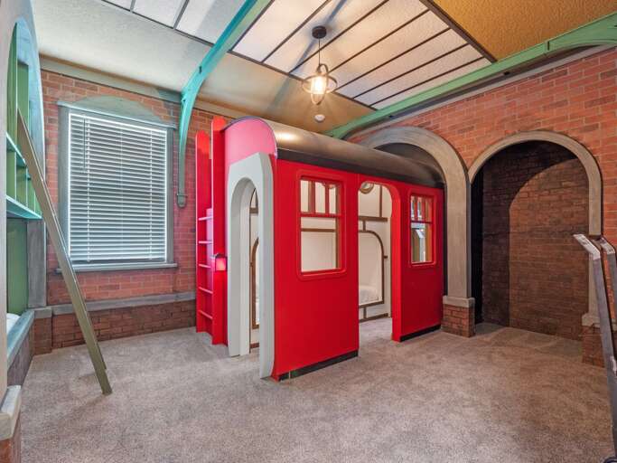 Wizard Train themed bedroom with 4 Twin beds