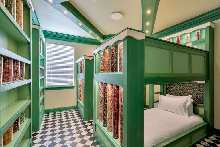 Candy shop themed bedroom with 4 Twin beds Candy shop themed bedroom with 4 Twin beds