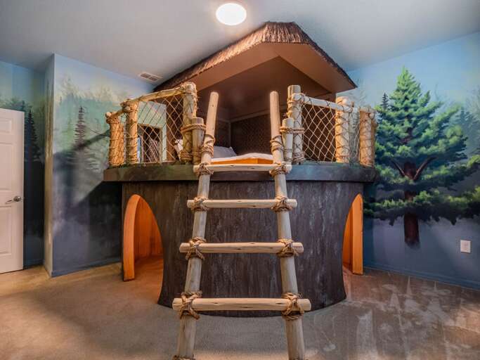 Star Wars themed bedroom with dual Full beds