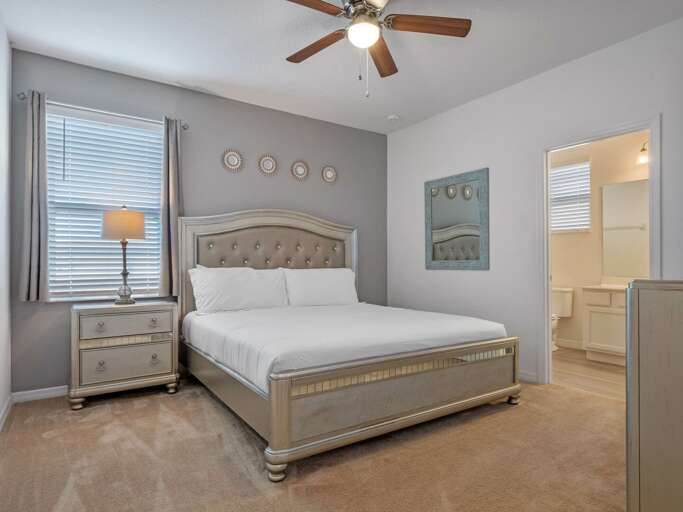 Bedroom with King bed