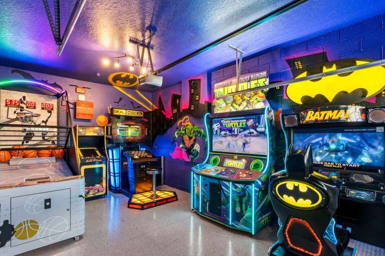 Game room with arcades