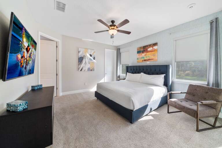 Bedroom with King bed