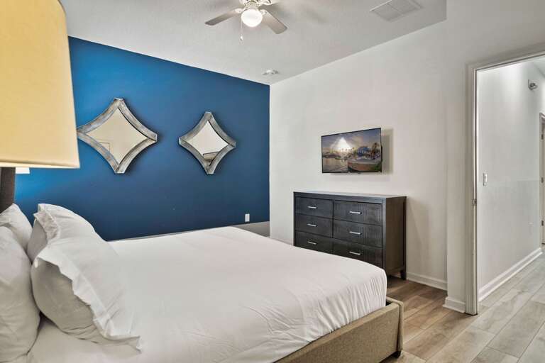 Bedroom with King bed