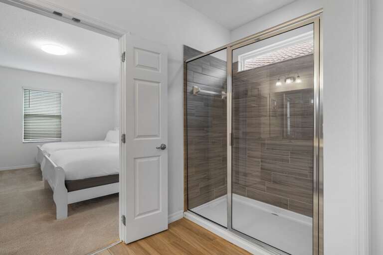 Bathroom w/ glass enclosed shower Bathroom w/ glass enclosed shower