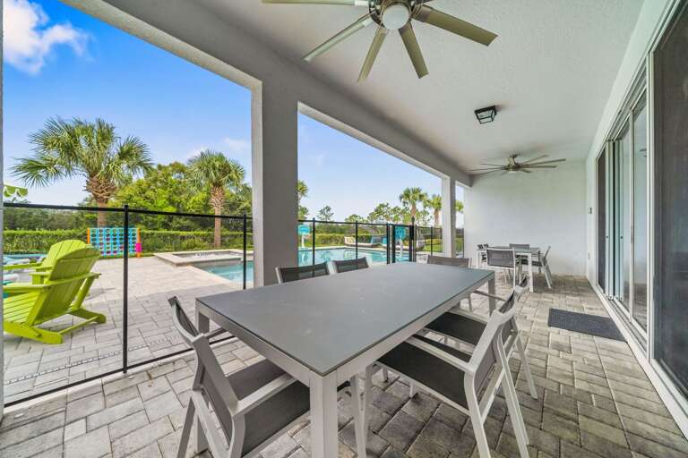 Fenced patio area Fenced patio area