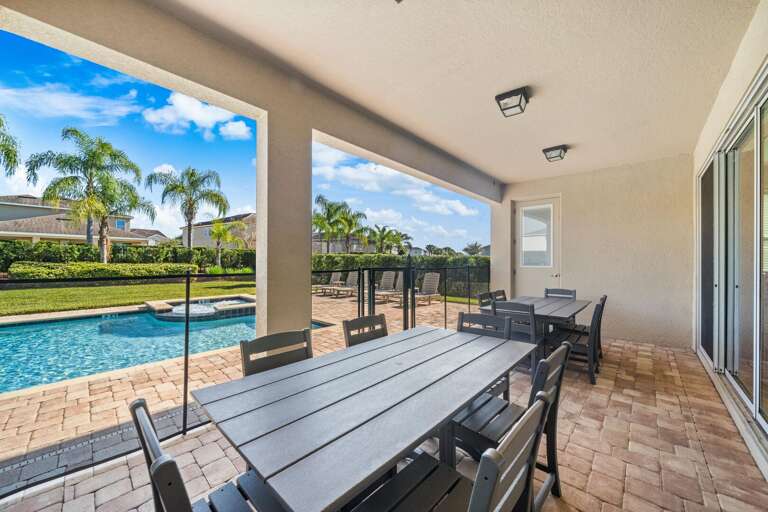 - Outdoor comfort and a sparkling pool right at your table.