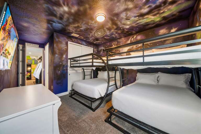 - Your Star Wars escape starts here
- Feel the Force!