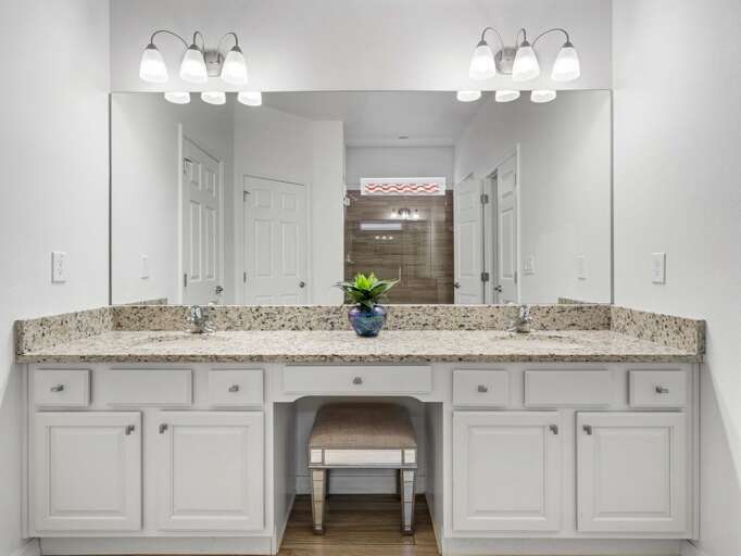 Bathroom with Dual sinks