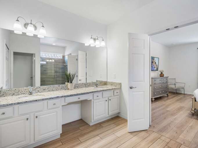 BathroomBathroom with Dual sinks