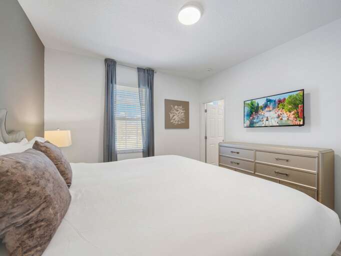 Bedroom with King bed